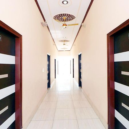 OYO 43293 Hotel Pushp Vatika Bhiwani Exterior foto